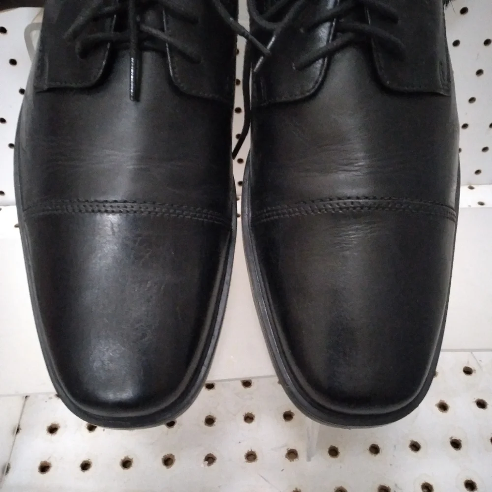 Clarks | Black Shoes | Men's Comfort Oxford Cushioned Footbed Lace-up Sz 11.5 M